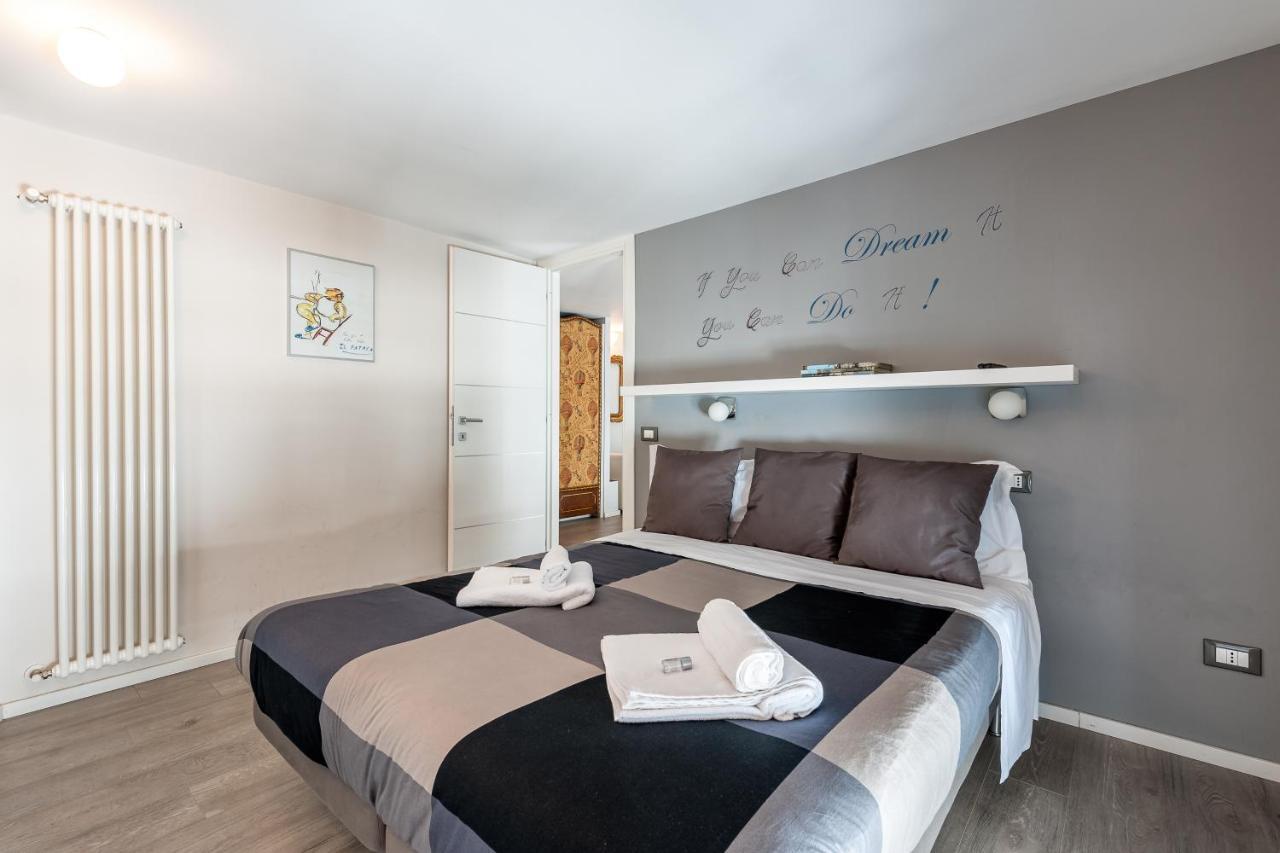 Irex Tevere Sant Angelo Private Apartment Rome Bagian luar foto