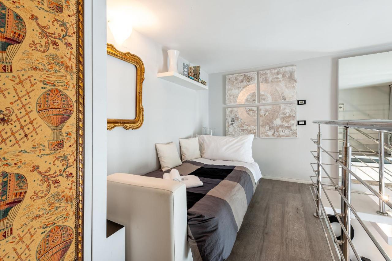 Irex Tevere Sant Angelo Private Apartment Rome Bagian luar foto
