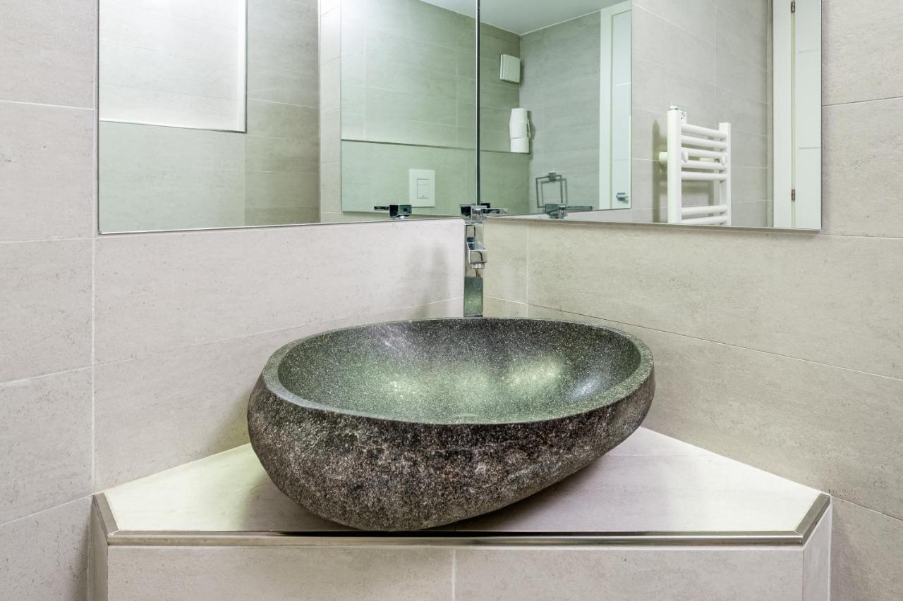 Irex Tevere Sant Angelo Private Apartment Rome Bagian luar foto